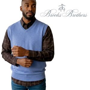 BROOKS BROTHERS Light Blue Merino Wool V-Neck Sweater Vest